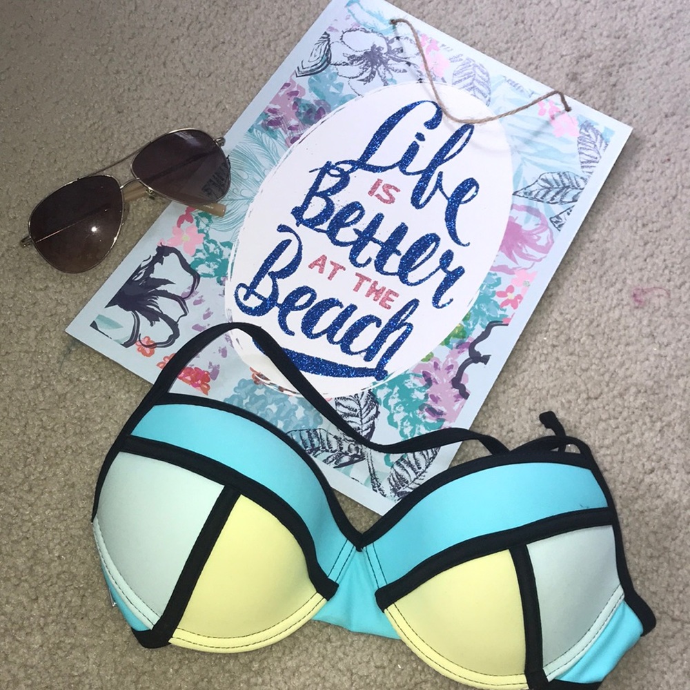 Bikini top!
